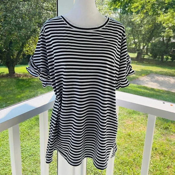 🔵 St John’s Bay black and white striped top XXL - Picture 1 of 6